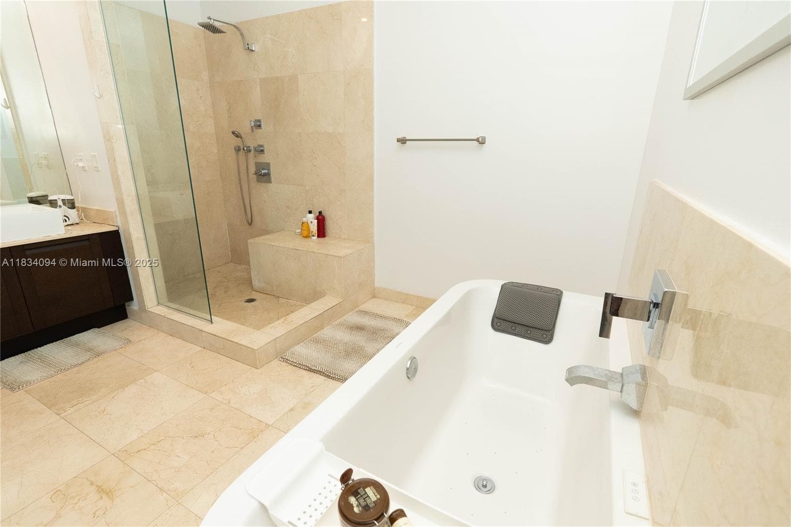 150 Sunny Isles Blvd 1-TH403 photo 9