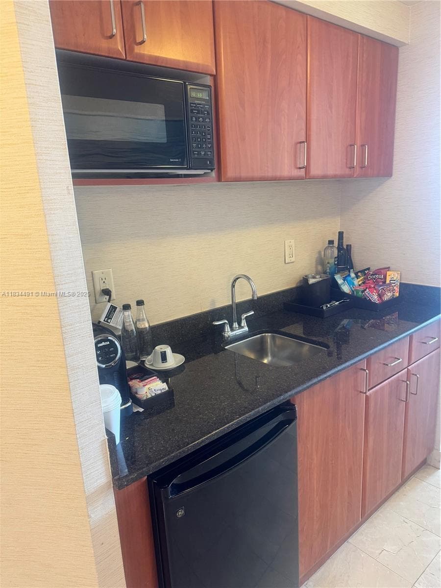 18001 Collins Ave 1810 photo 12