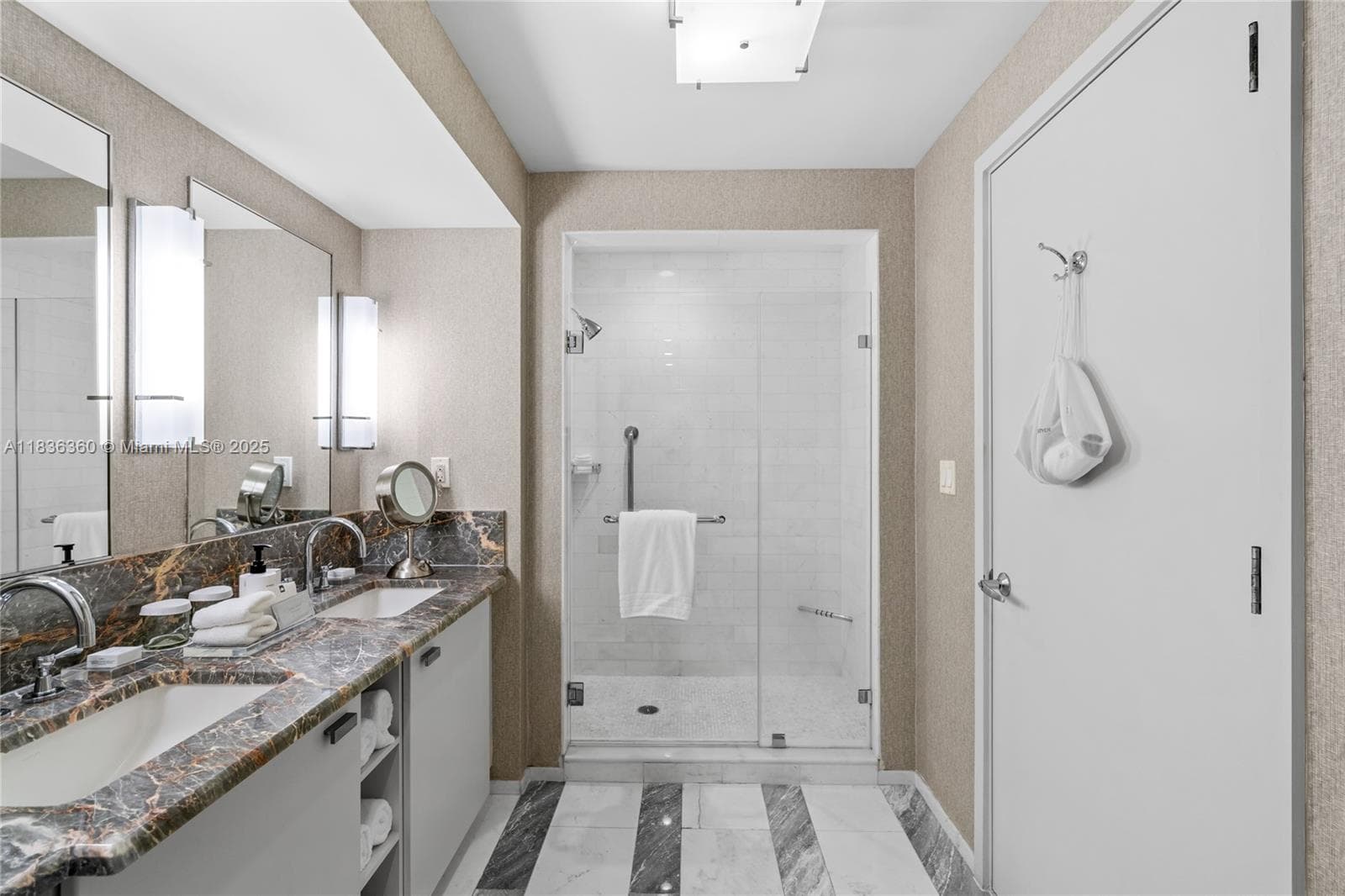 551 Fort Lauderdale Beach Blvd R1909 photo 23