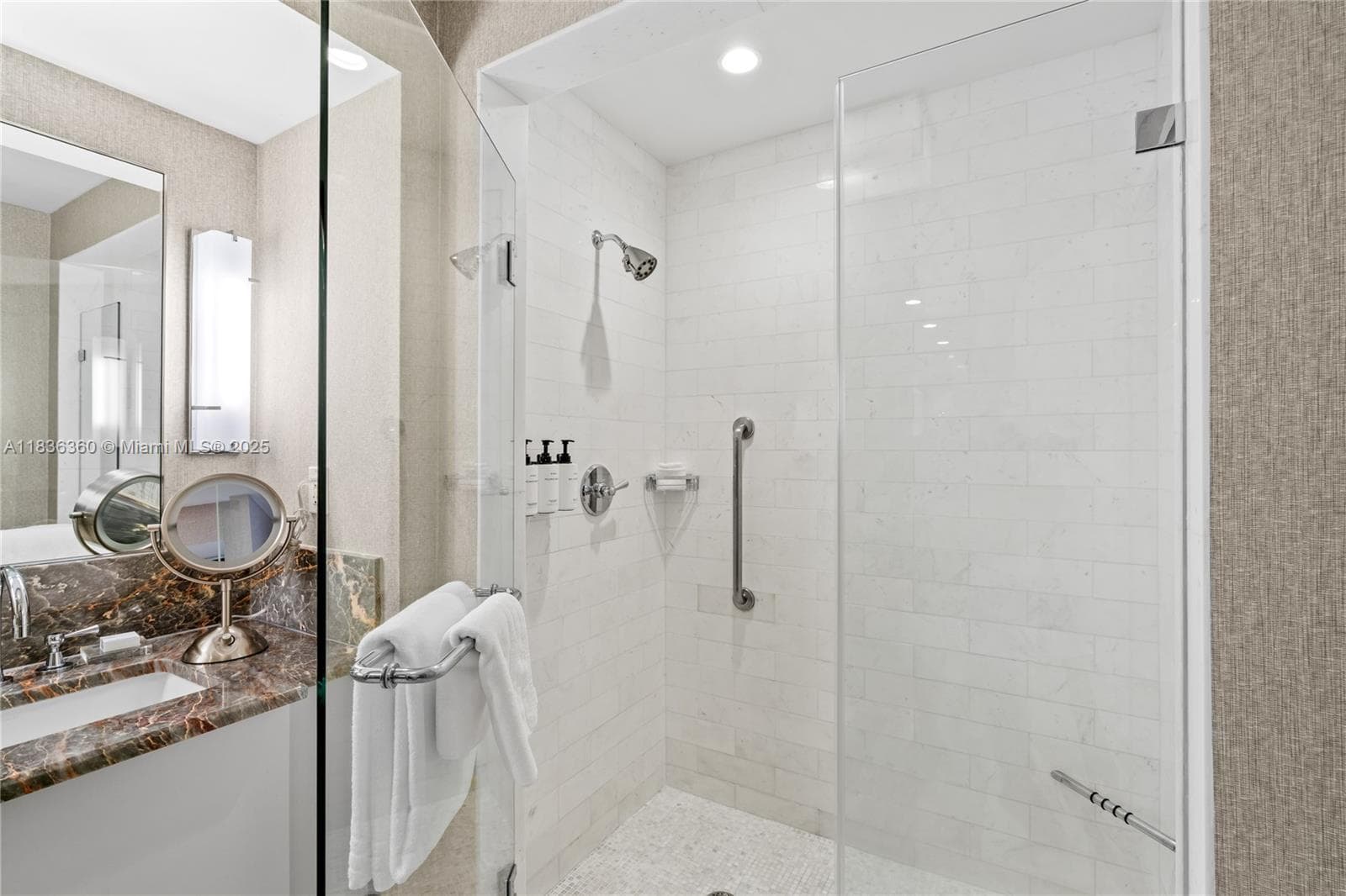 551 Fort Lauderdale Beach Blvd R1909 photo 24