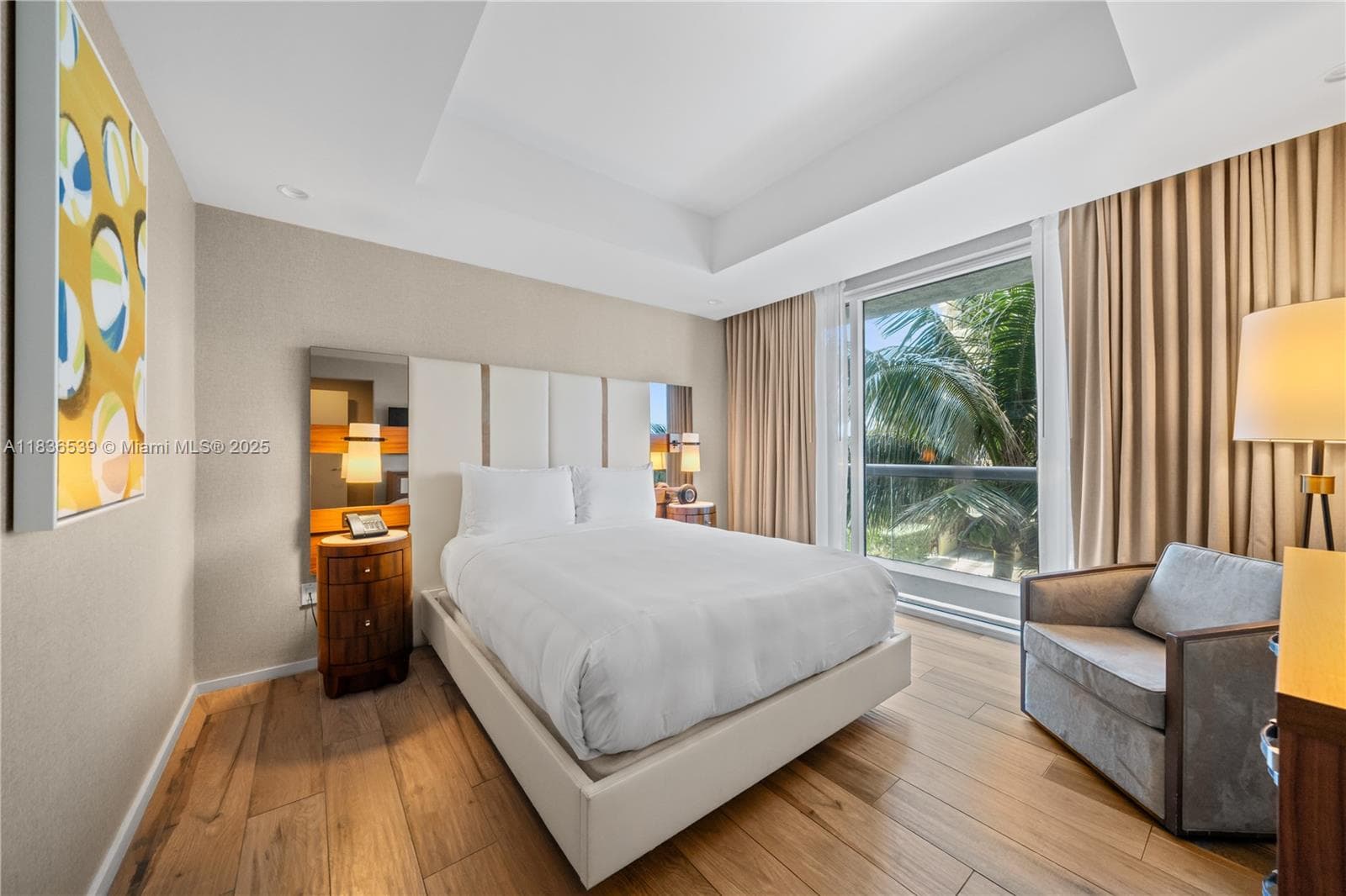 551 Fort Lauderdale Beach Blvd R201 photo 22