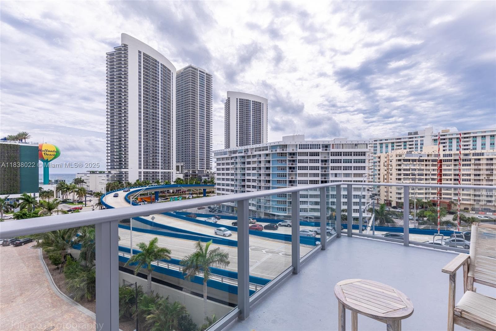 4010 Ocean Dr R509 photo 19