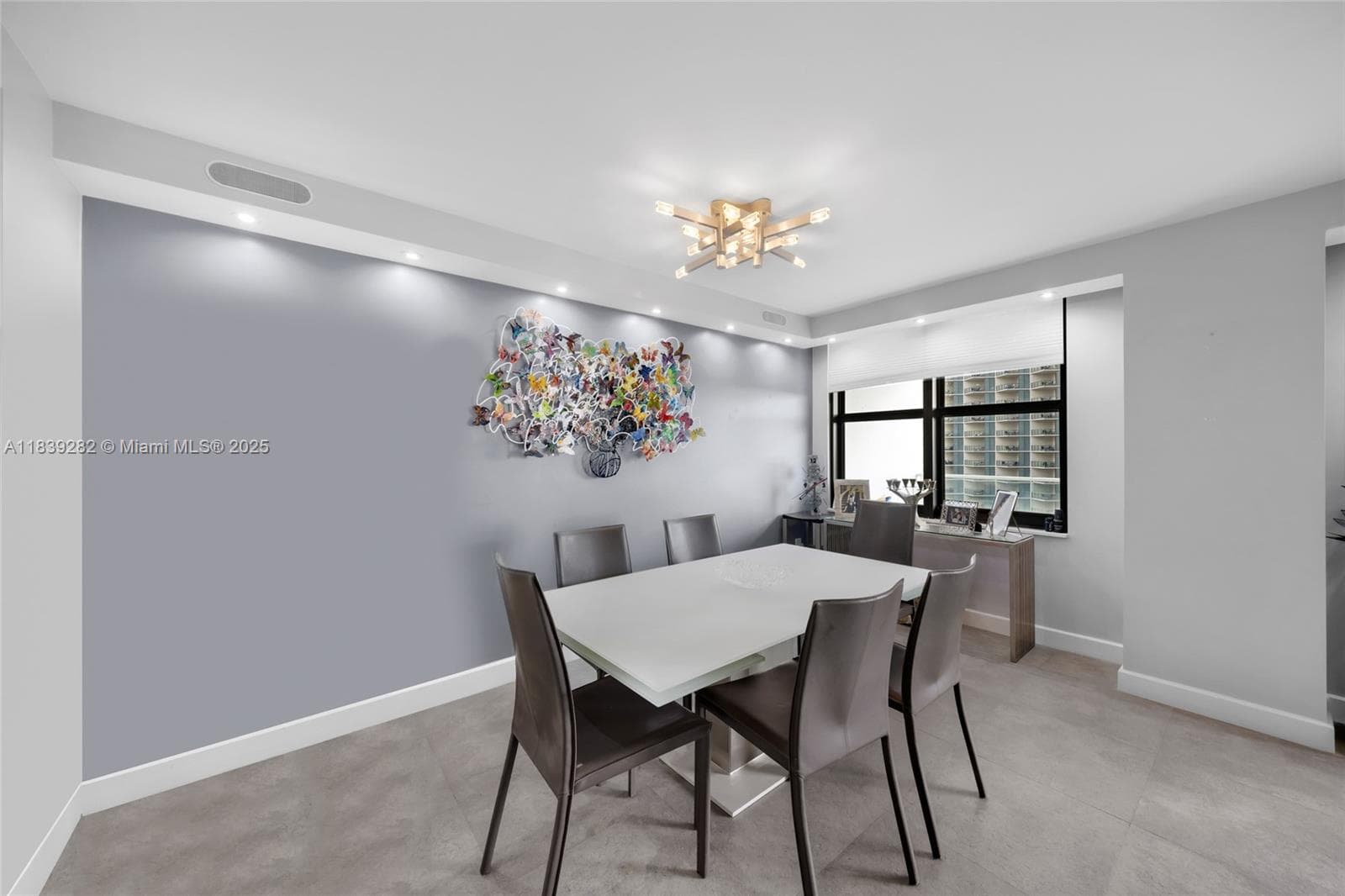 9801 Collins Ave 16U photo 10