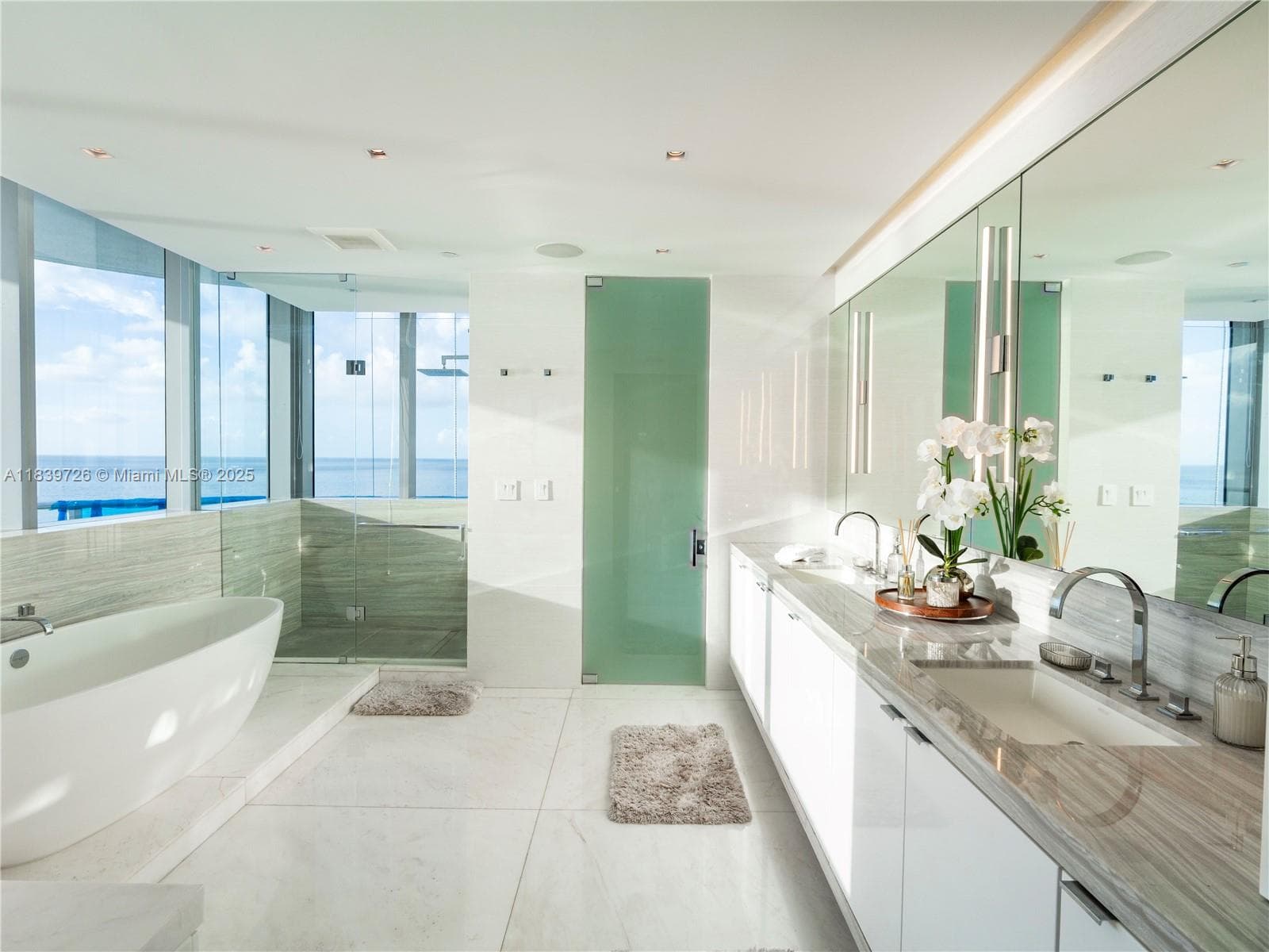 17475 Collins Ave 1001 photo 17