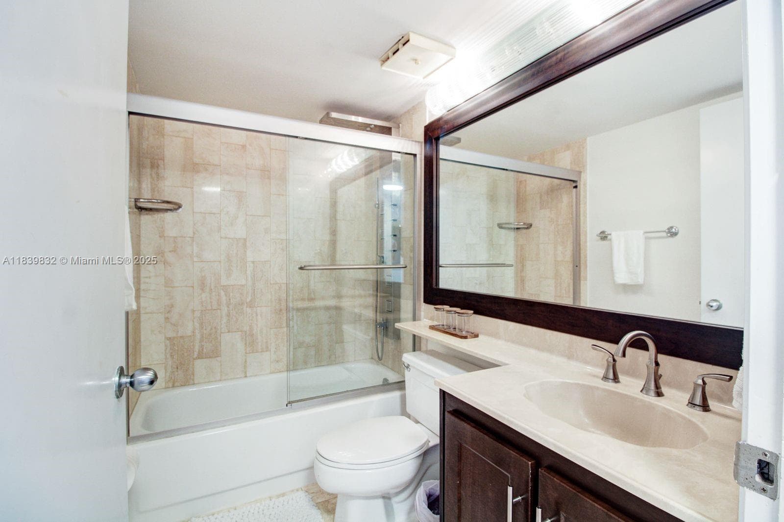 1717 N Bayshore Dr A-2635 photo 19