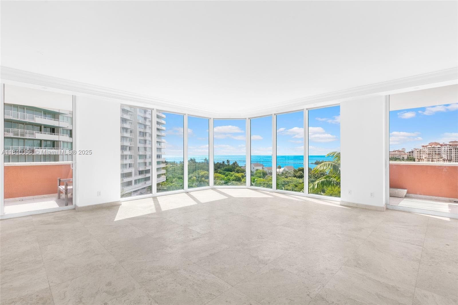 300 Pointe Drive 801 photo 10