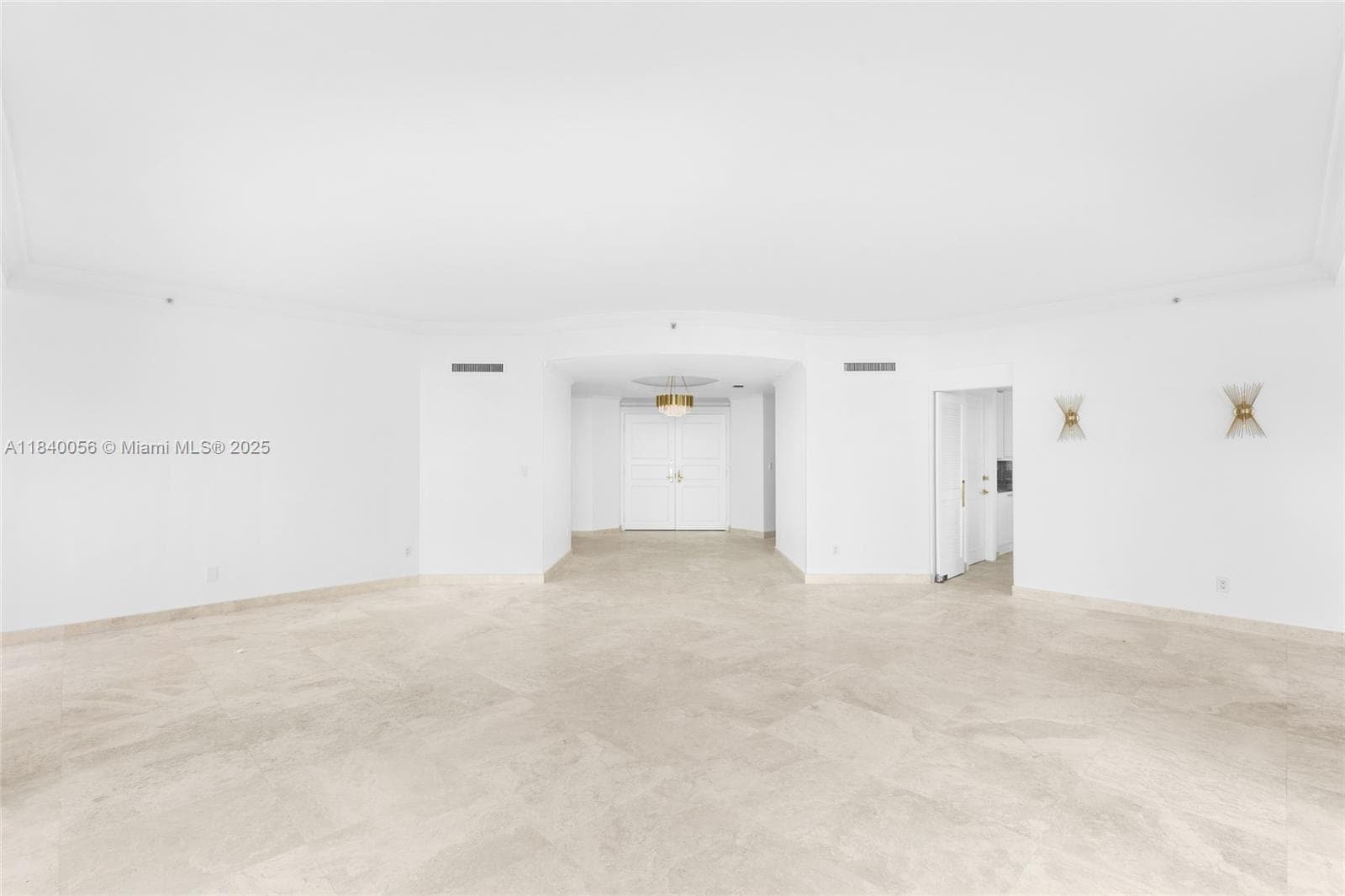 300 Pointe Drive 801 photo 11