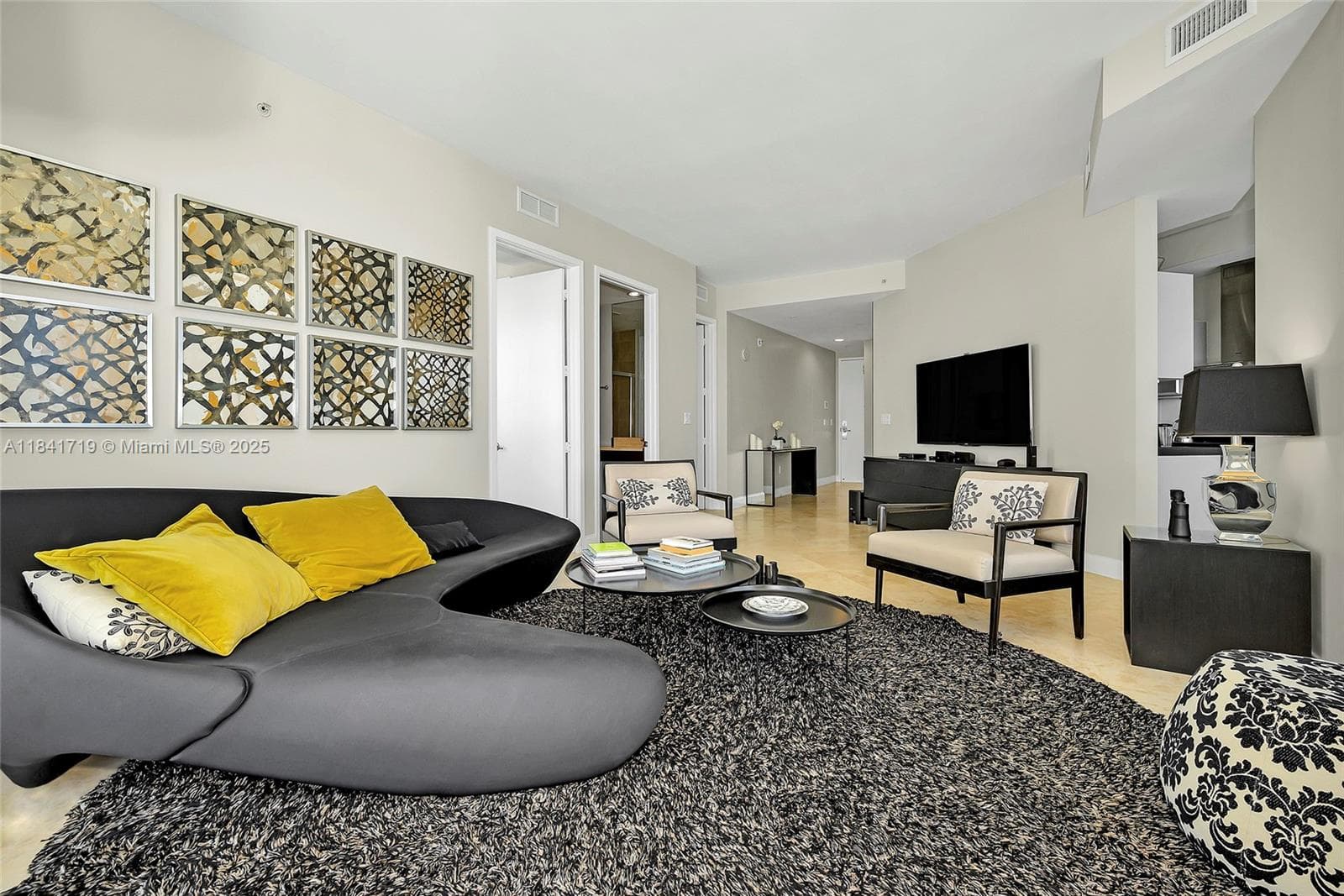 18201 Collins Ave 4009A photo 12