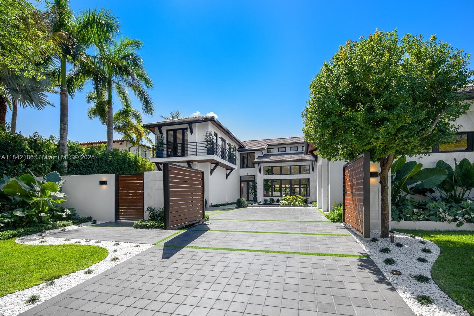 4241 Palm Ln photo 20