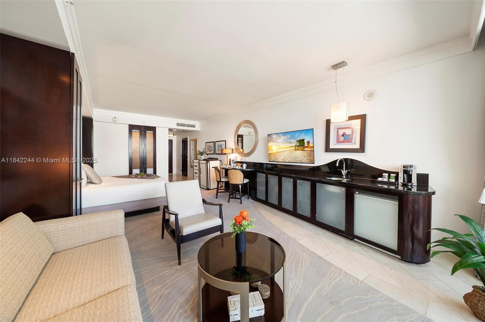 4391 Collins Ave 802 photo 13