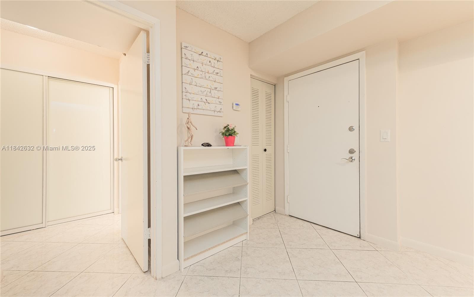 19801 E Country Club Dr 4303 photo 11