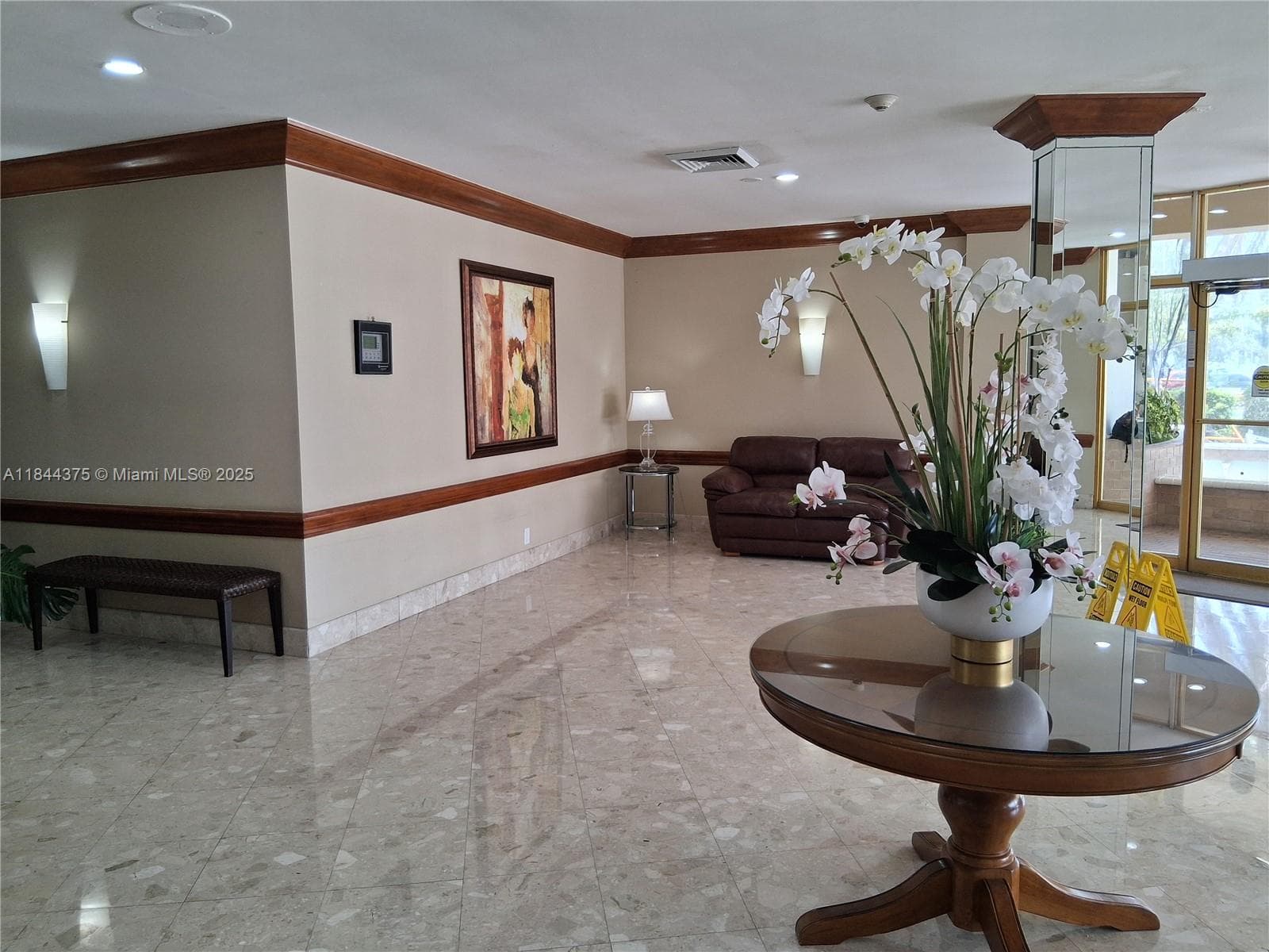 100 Golden Isles DR 206 photo 5