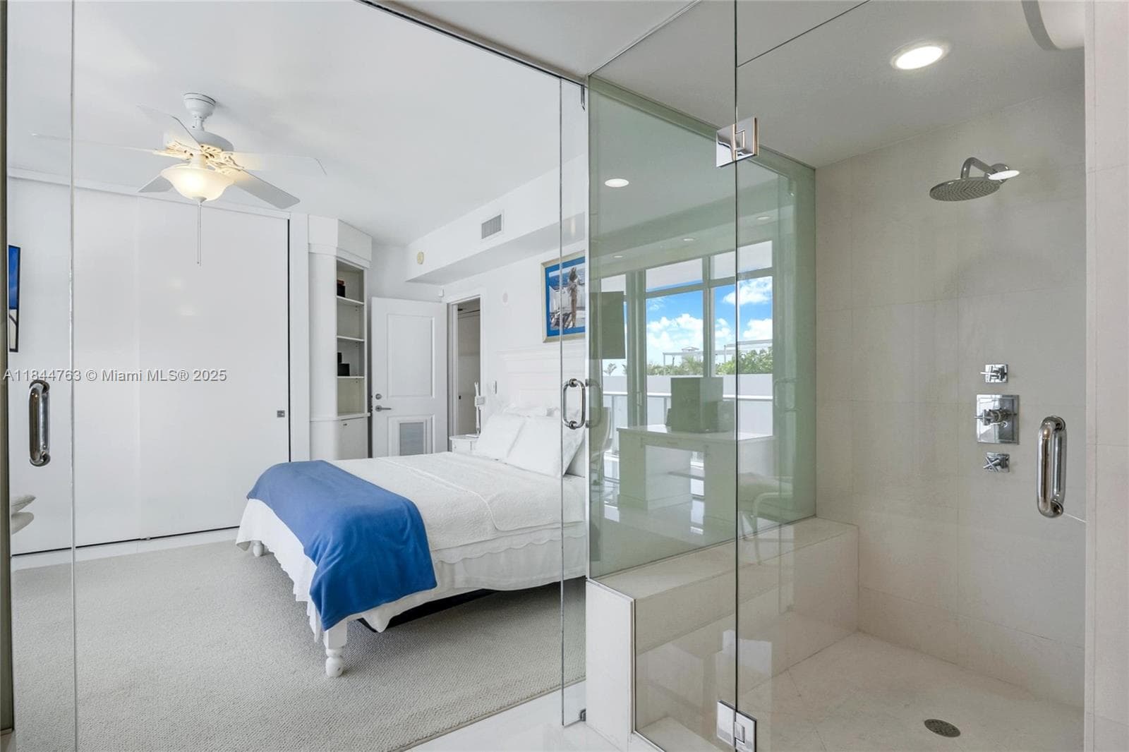3737 Collins Ave S-801 photo 16