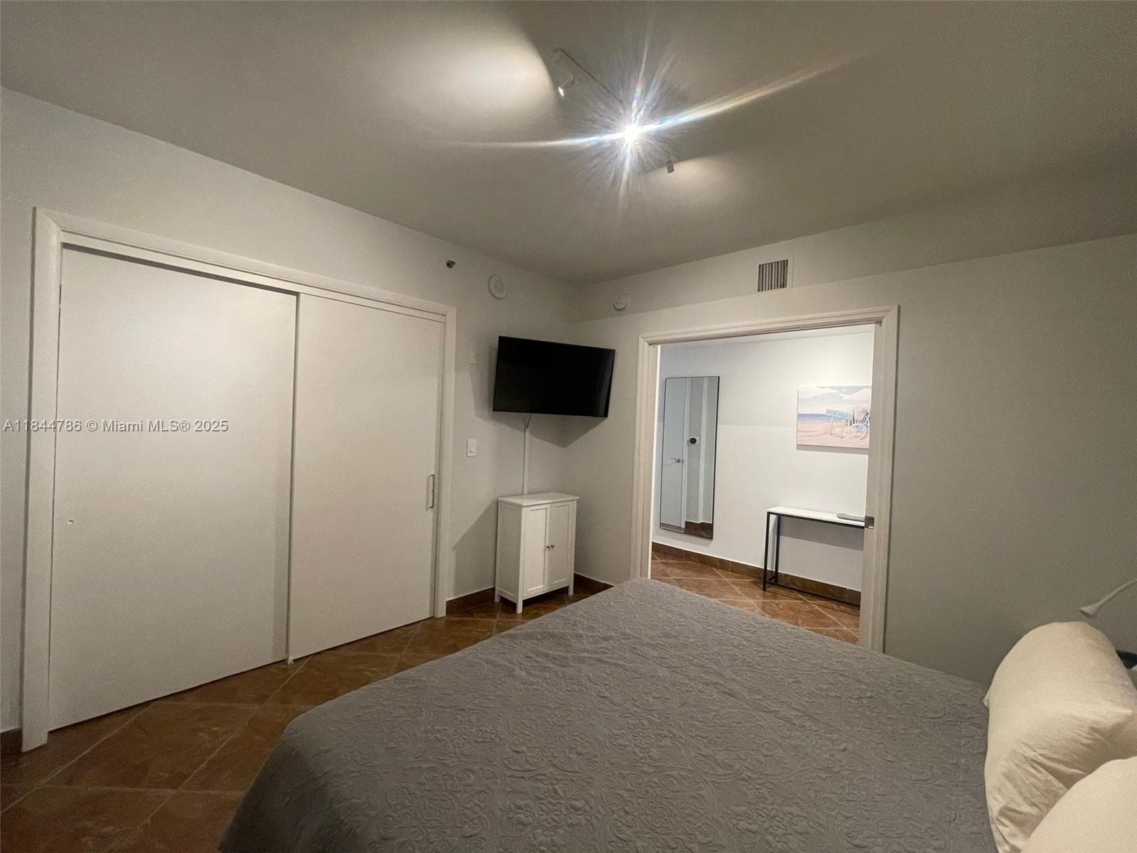 1830 S Ocean Dr 3009 photo 22