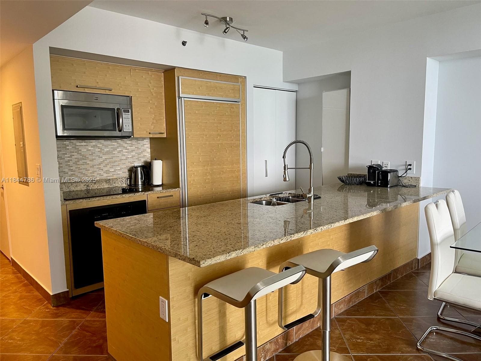 1830 S Ocean Dr 3009 photo 15
