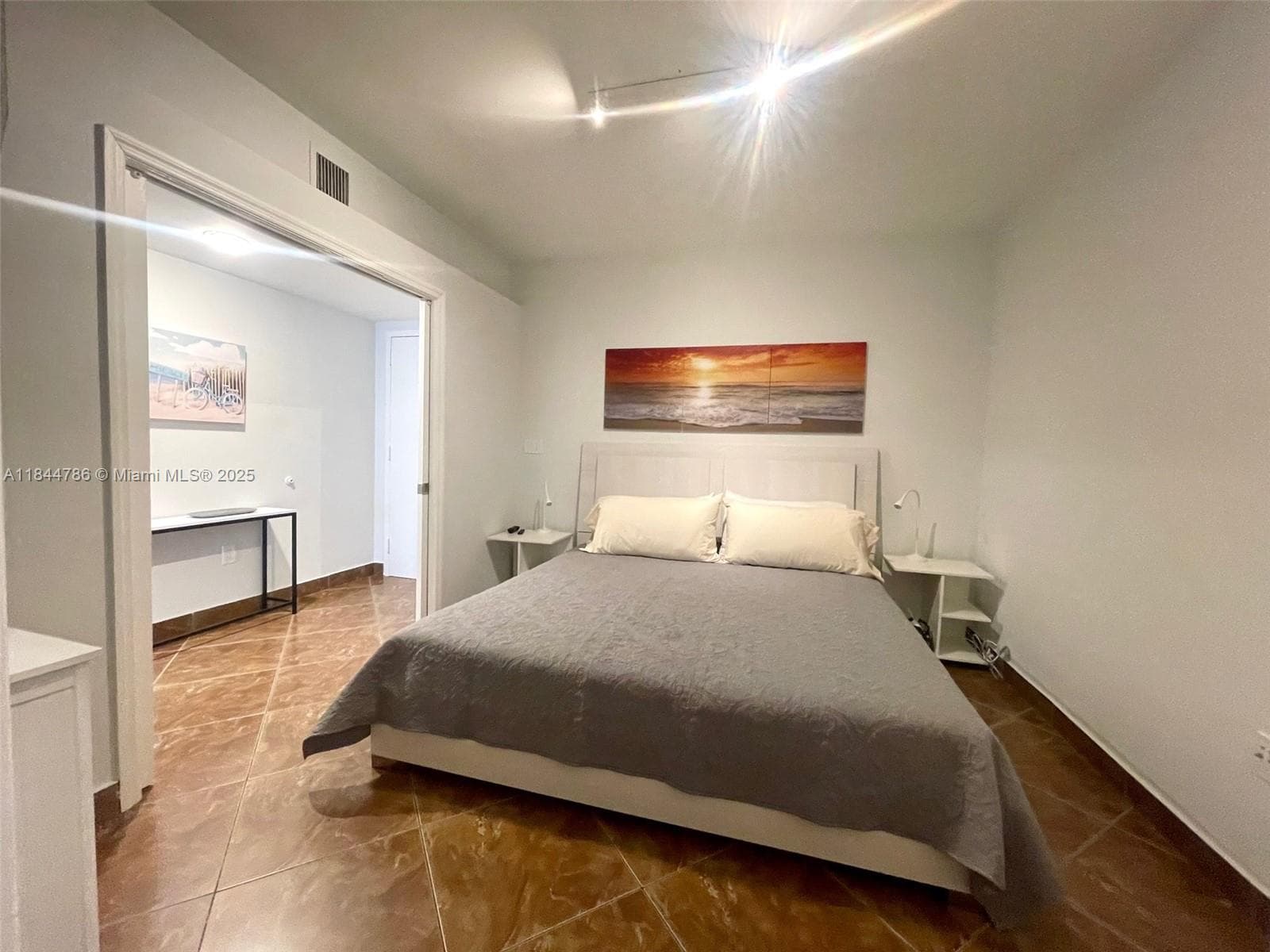 1830 S Ocean Dr 3009 photo 21