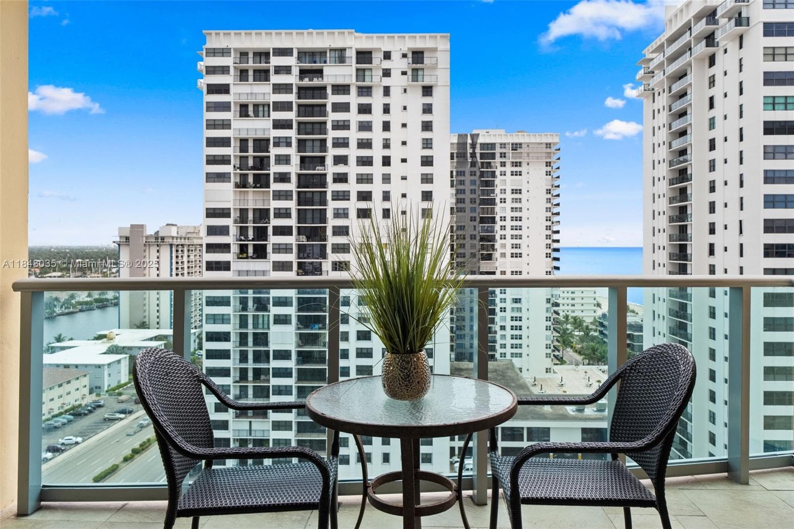 2501 S Ocean Dr (AVAIL 04/01/2026) PH39 photo 11