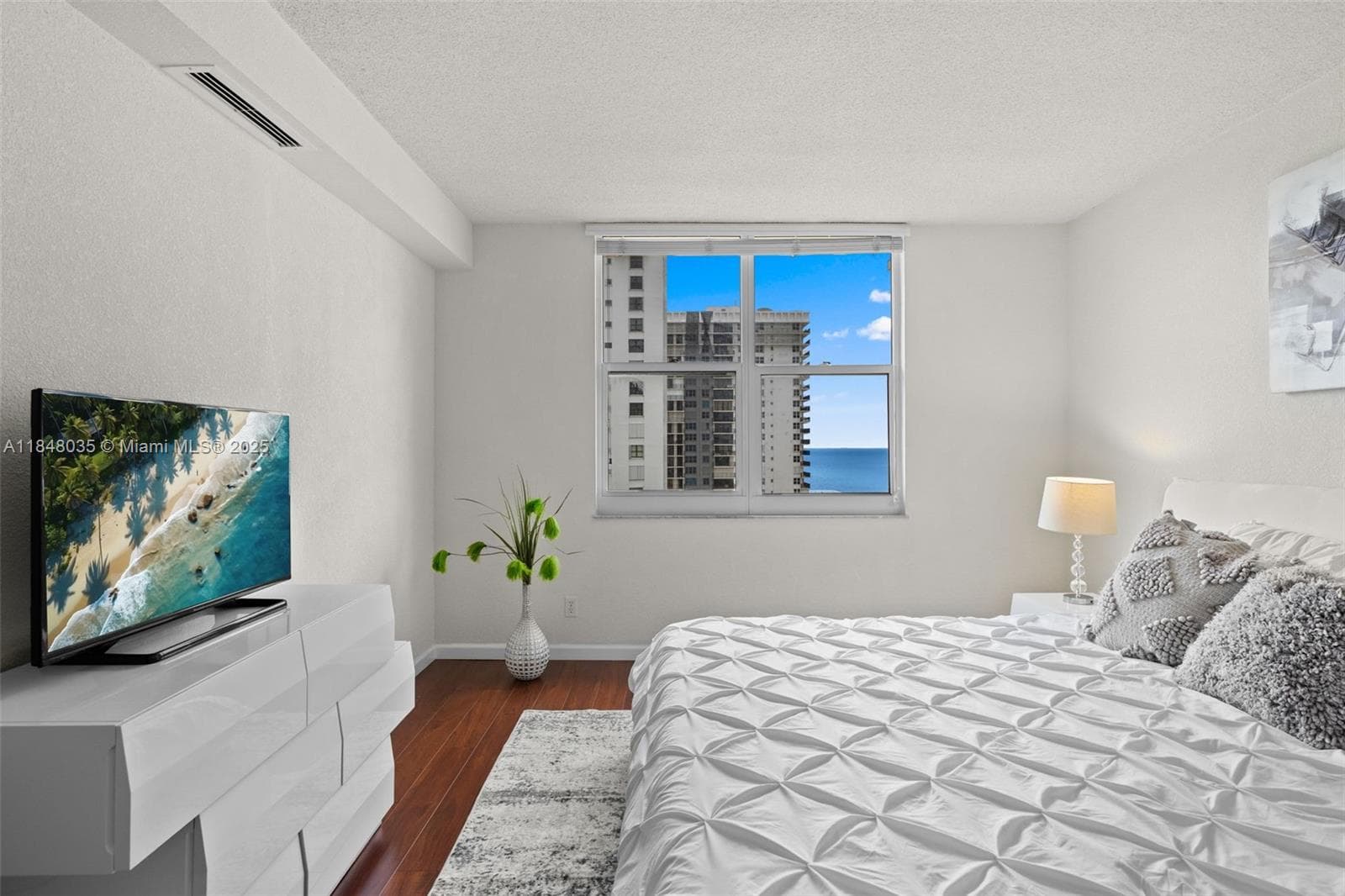 2501 S Ocean Dr (AVAIL 04/01/2026) PH39 photo 21
