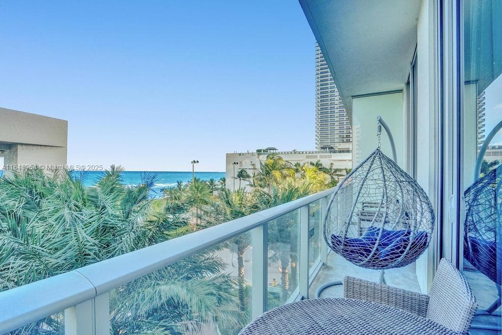 4111 Ocean Drive 304 photo 13