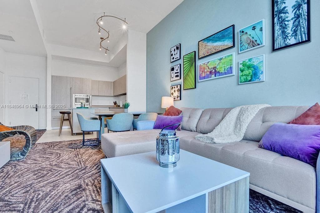 4111 Ocean Drive 304 photo 7