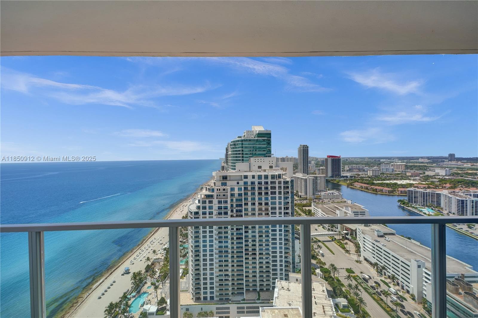 3101 Ocean Dr 3506 photo 7