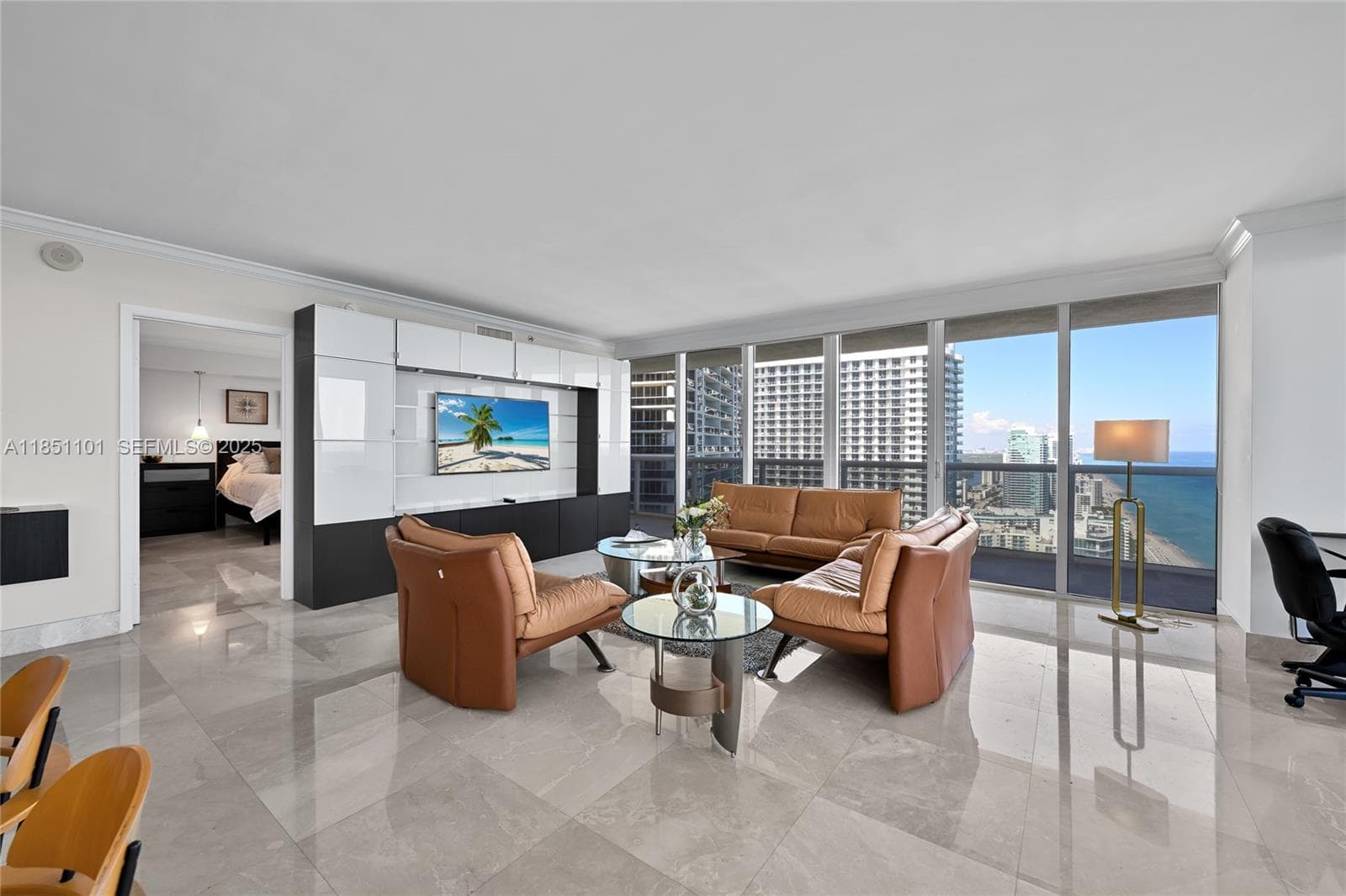 1830 S Ocean Dr 3801 photo 2