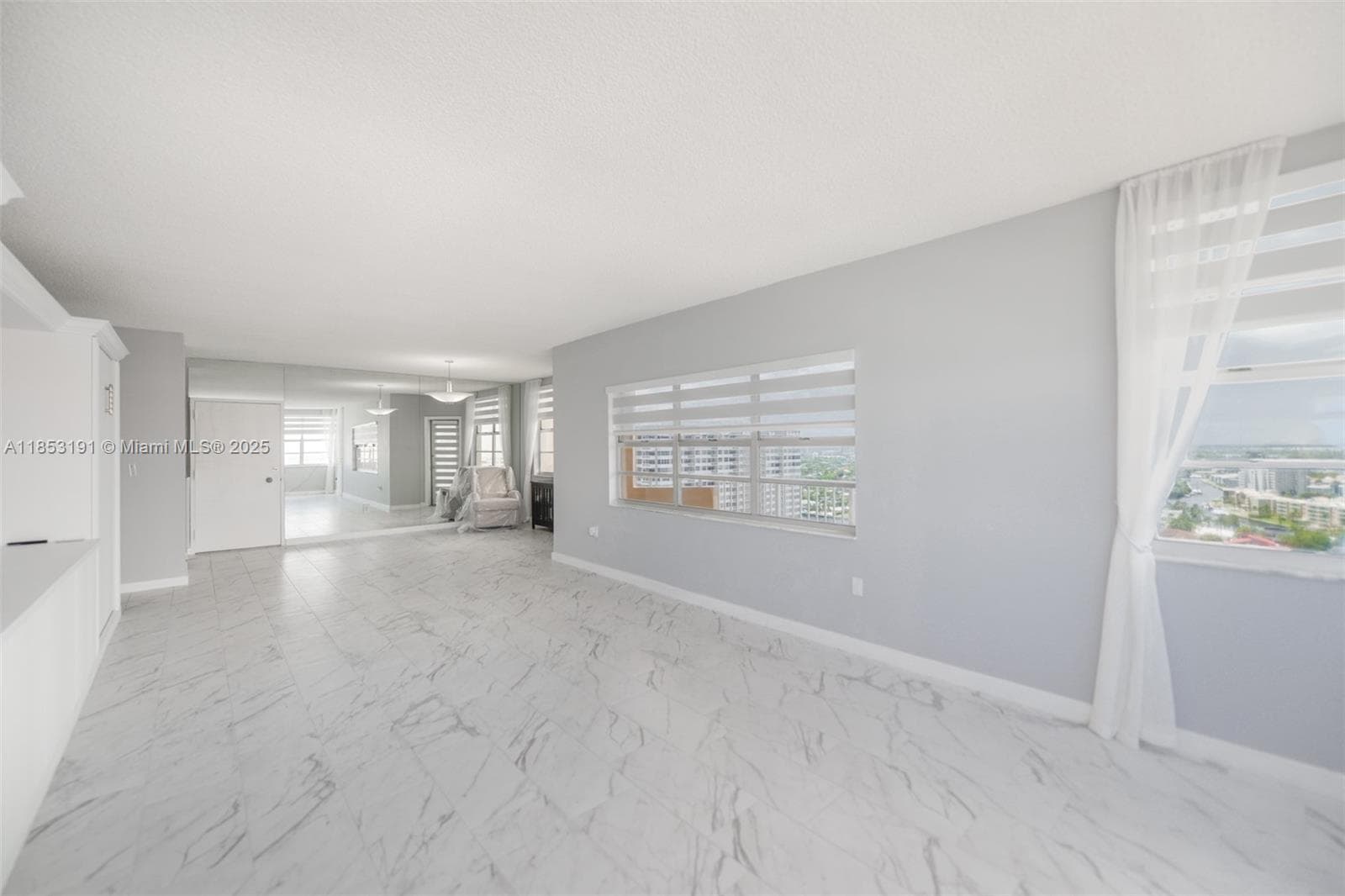 1950 Ocean Dr 21F photo 8