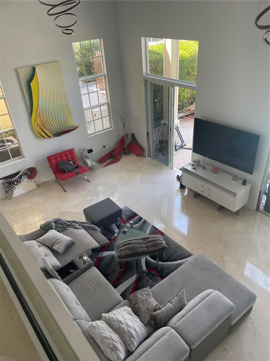 3915 168th St 3915 photo 6