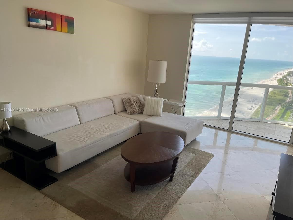 6365 Collins Ave 3404 photo 3