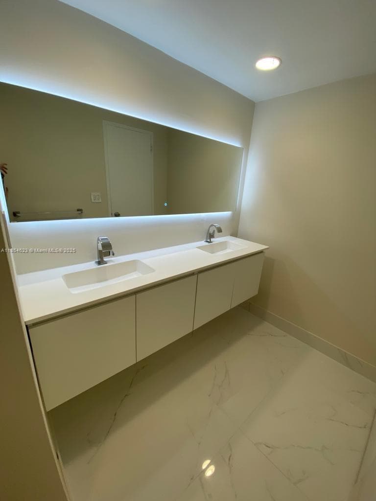 4001 S Ocean Dr 10F photo 7