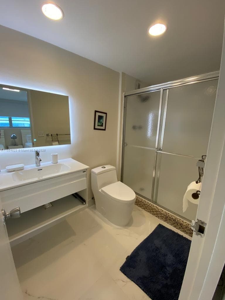 4001 S Ocean Dr 10F photo 8