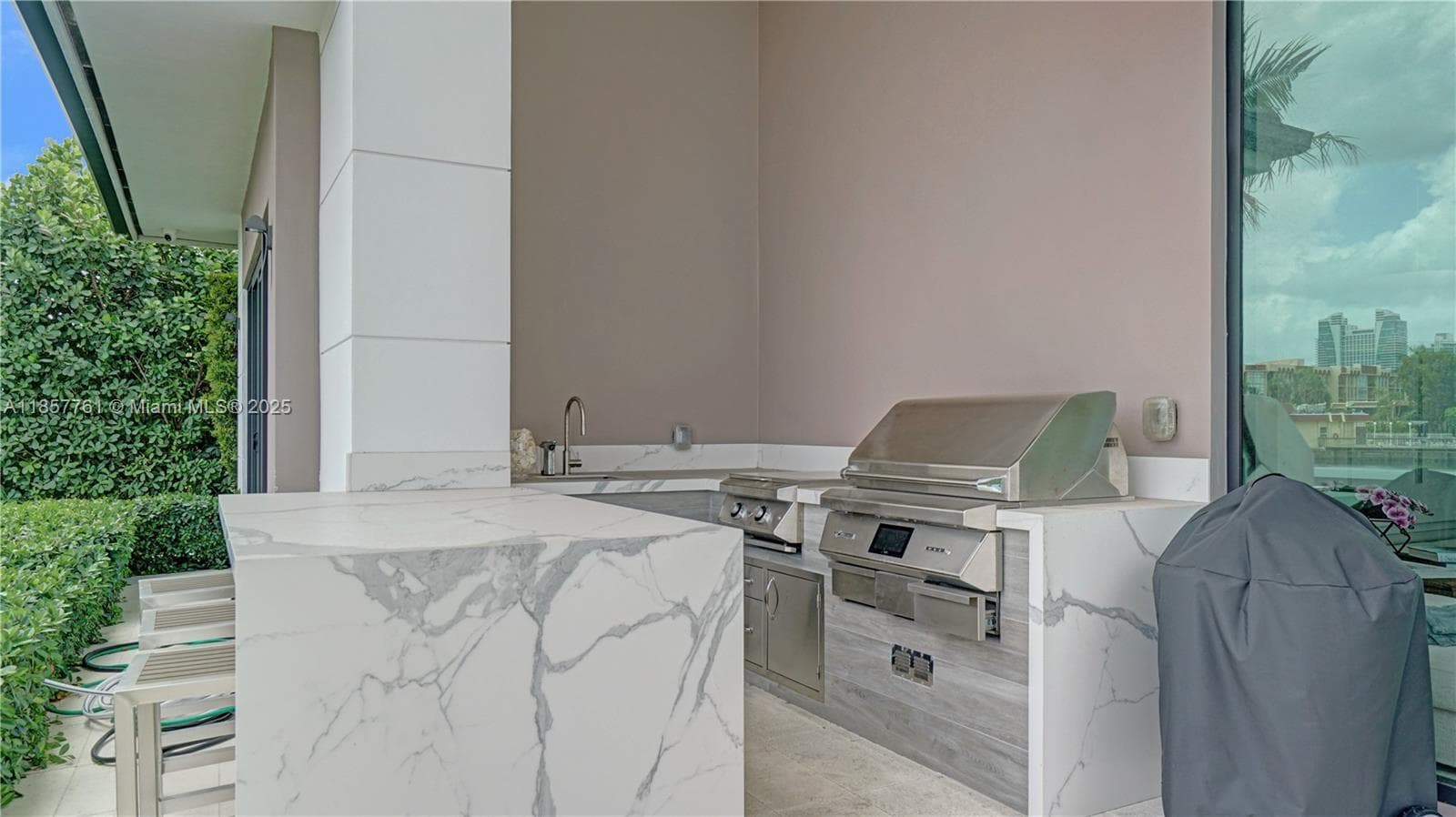 1651 Diplomat Pkwy photo 22
