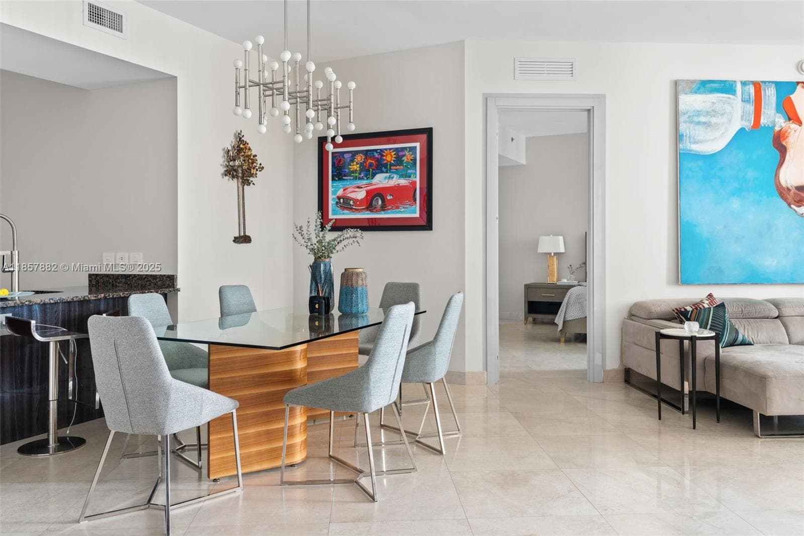 16001 Collins Ave 907 photo 6