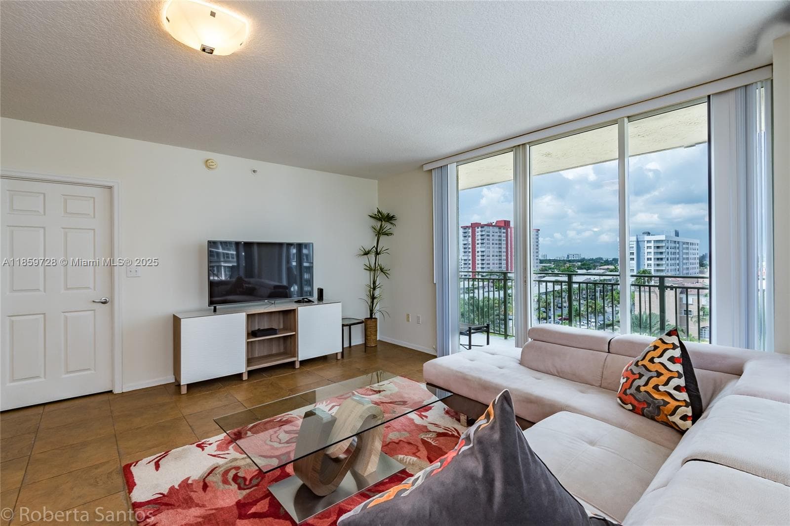 2080 Ocean Dr 602 photo 20