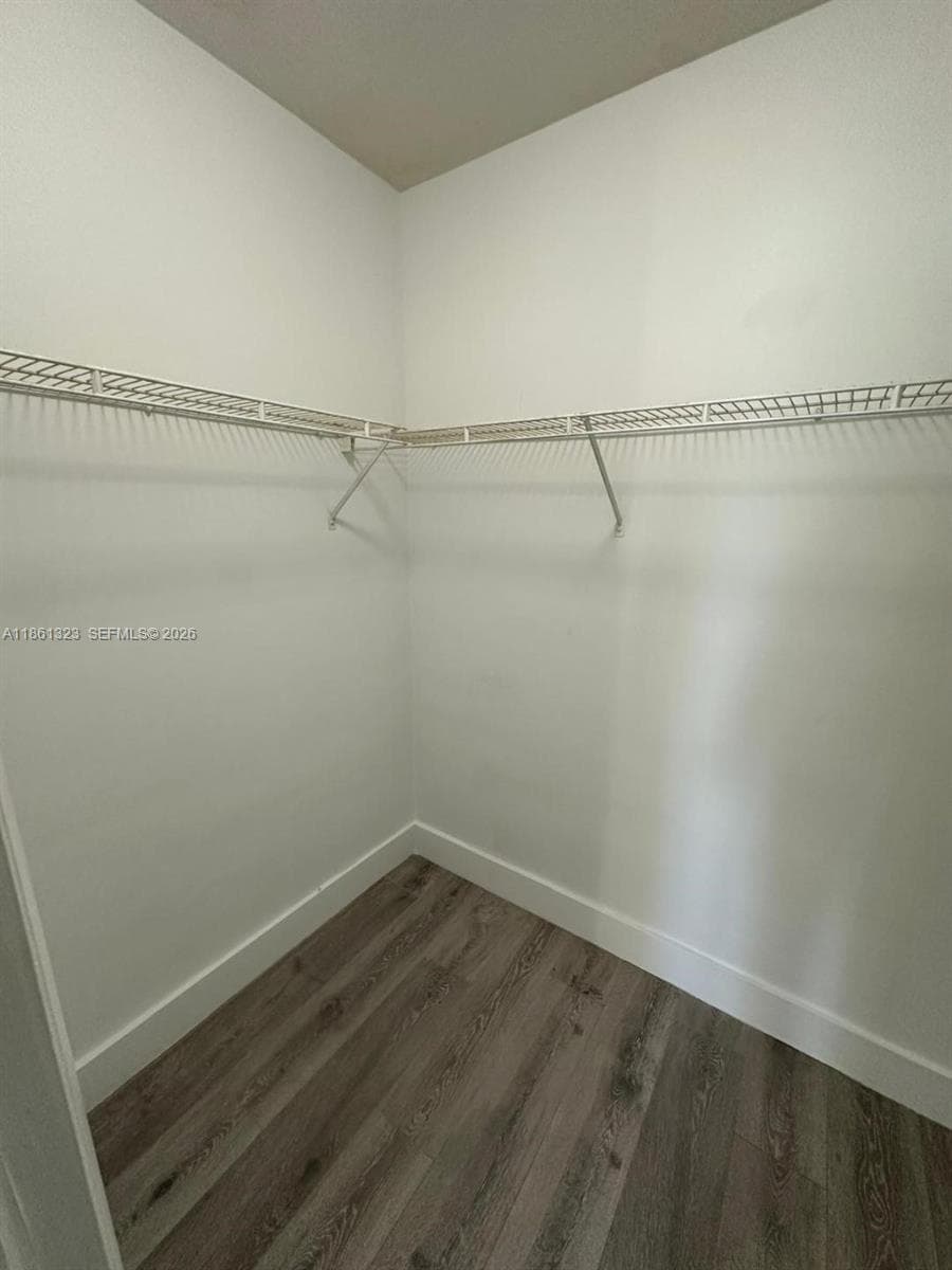 5600 Collins Ave 11W photo 12