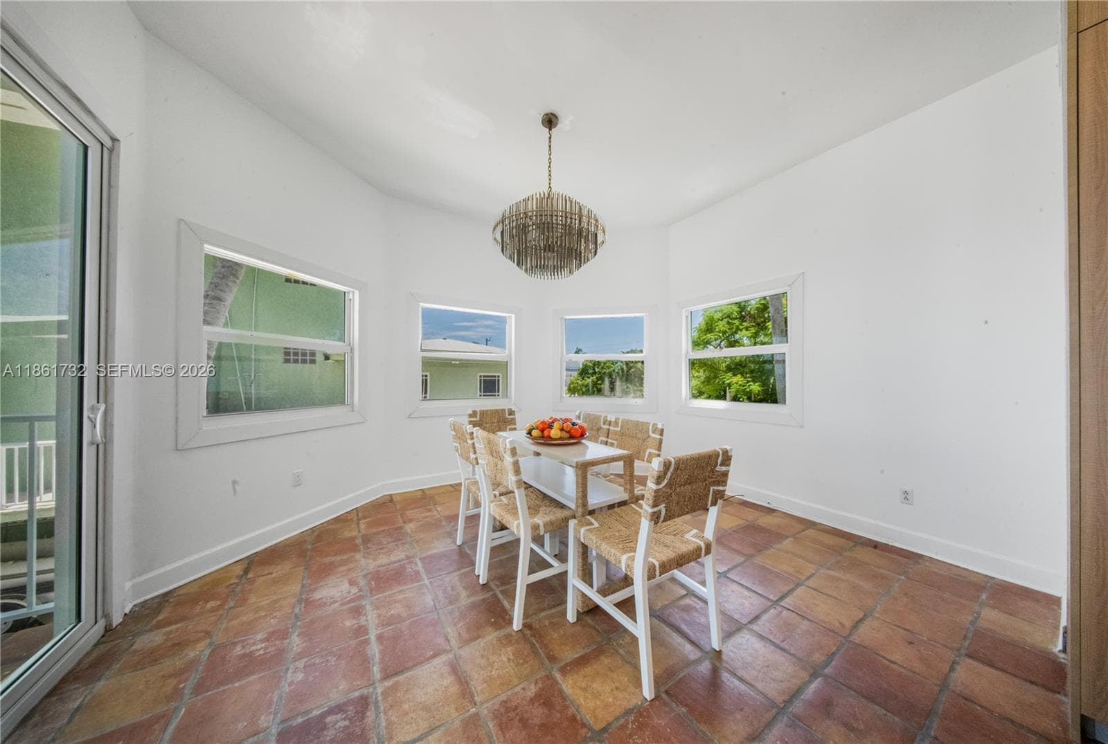 316 Dr photo 13