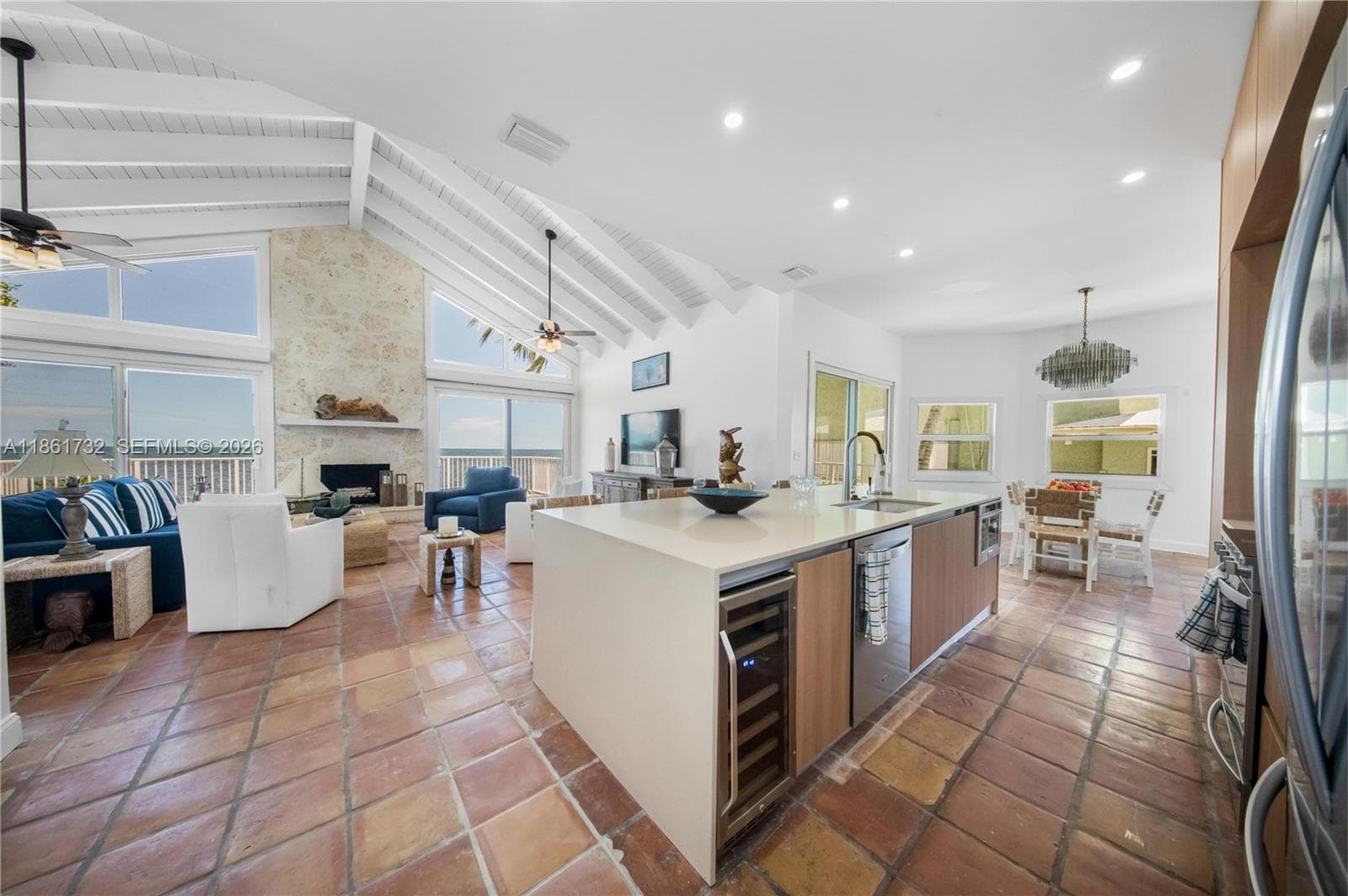 316 Dr photo 11