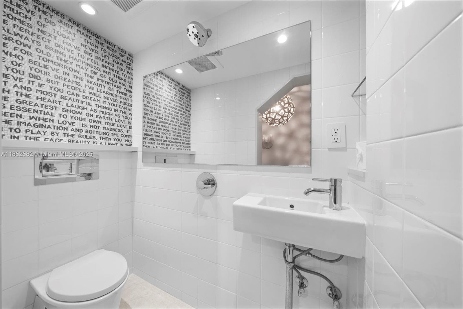 20155 38th Ct 604 photo 19