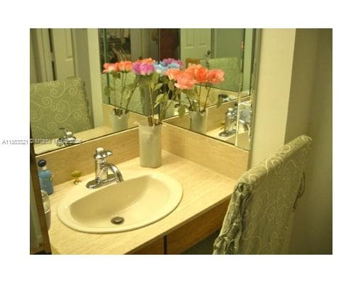 1201 Ocean Dr 2404S photo 16