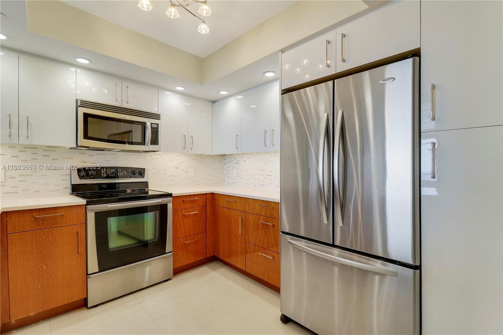 3000 Ocean Dr PH-D photo 21