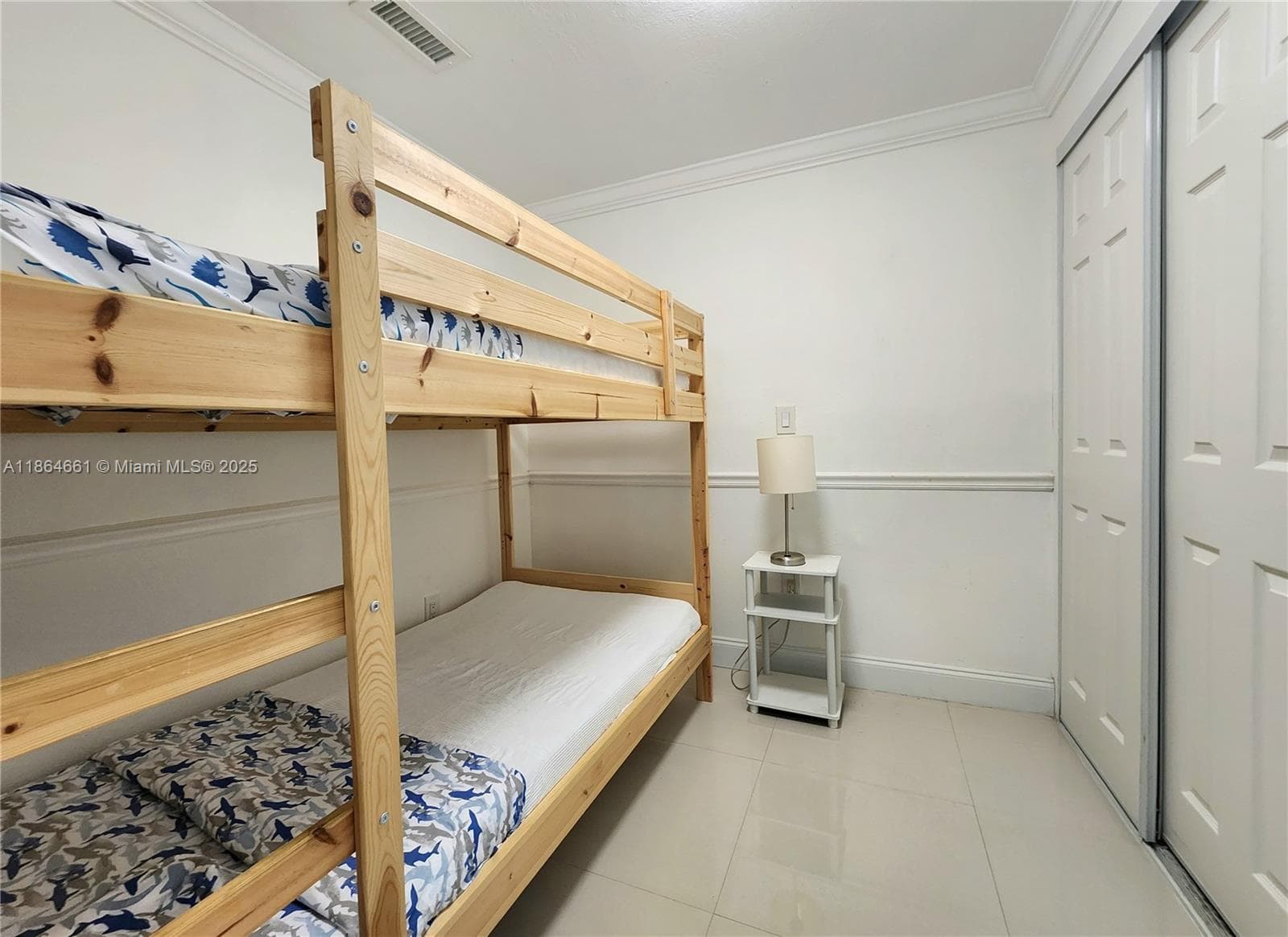 3505 S Ocean Dr 707 photo 15