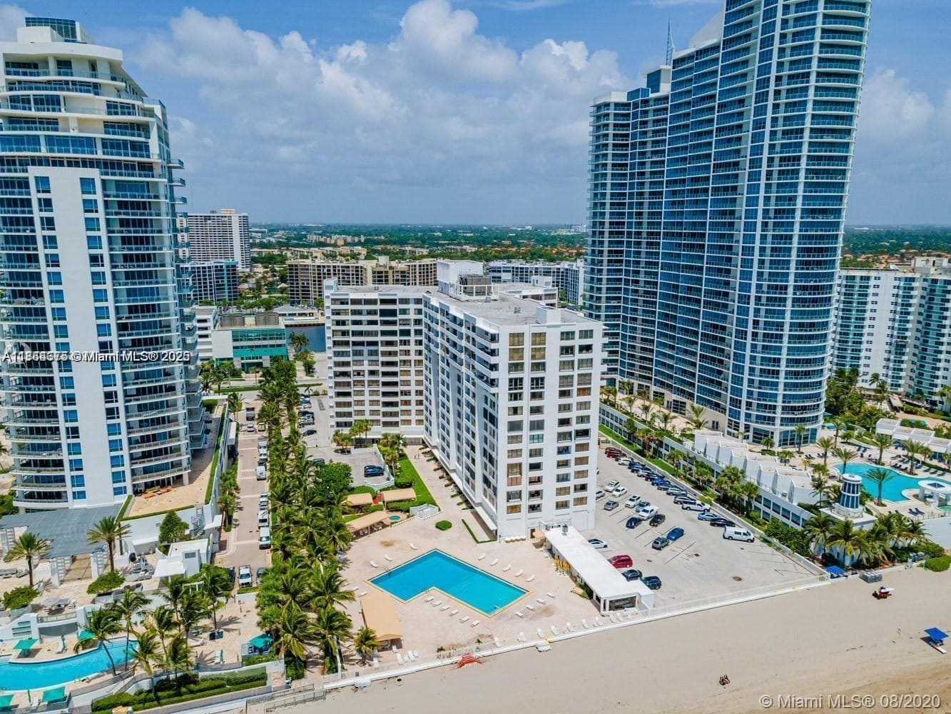 3505 S Ocean Dr 1502 photo 23