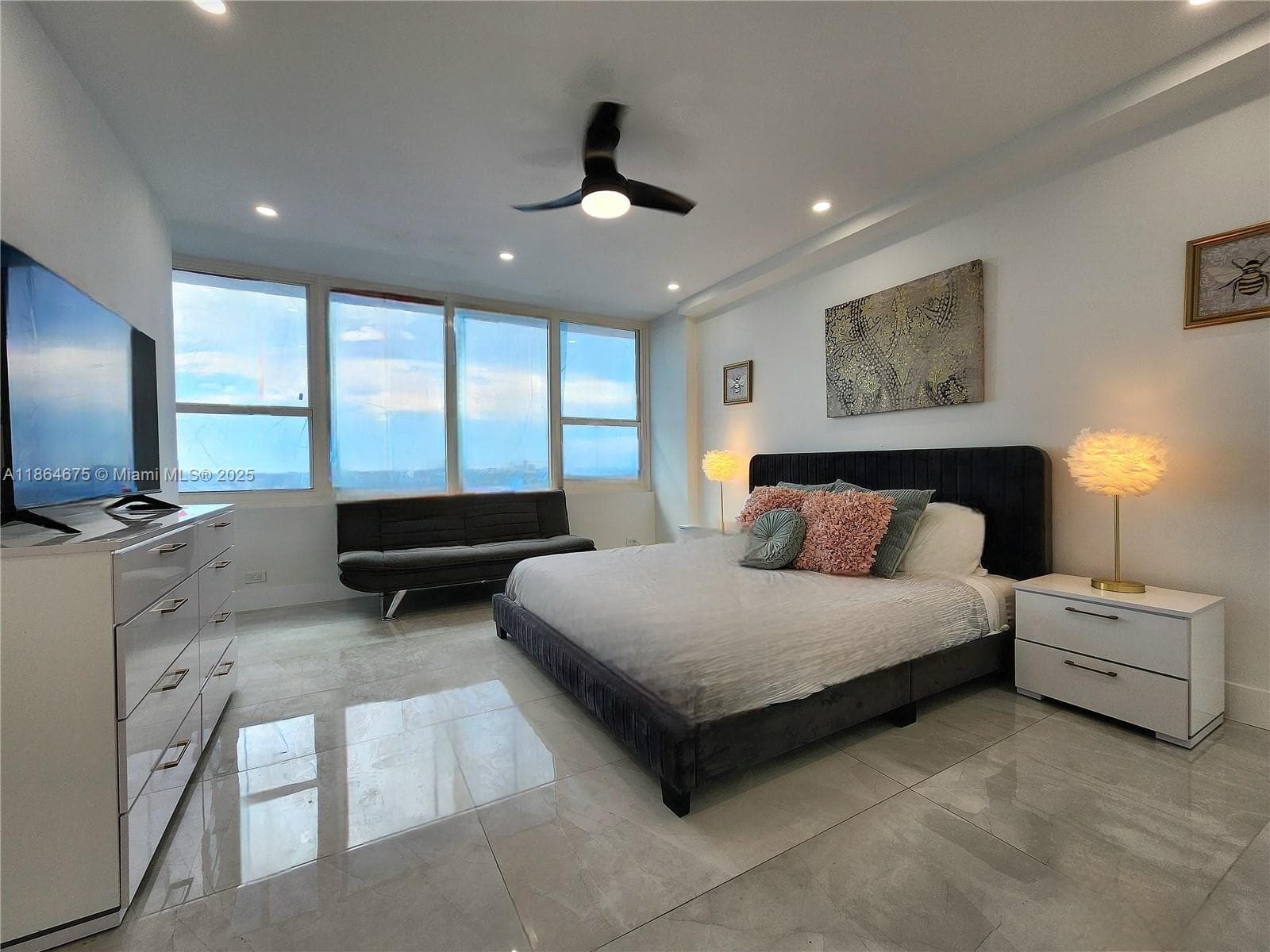 3505 S Ocean Dr 1502 photo 16
