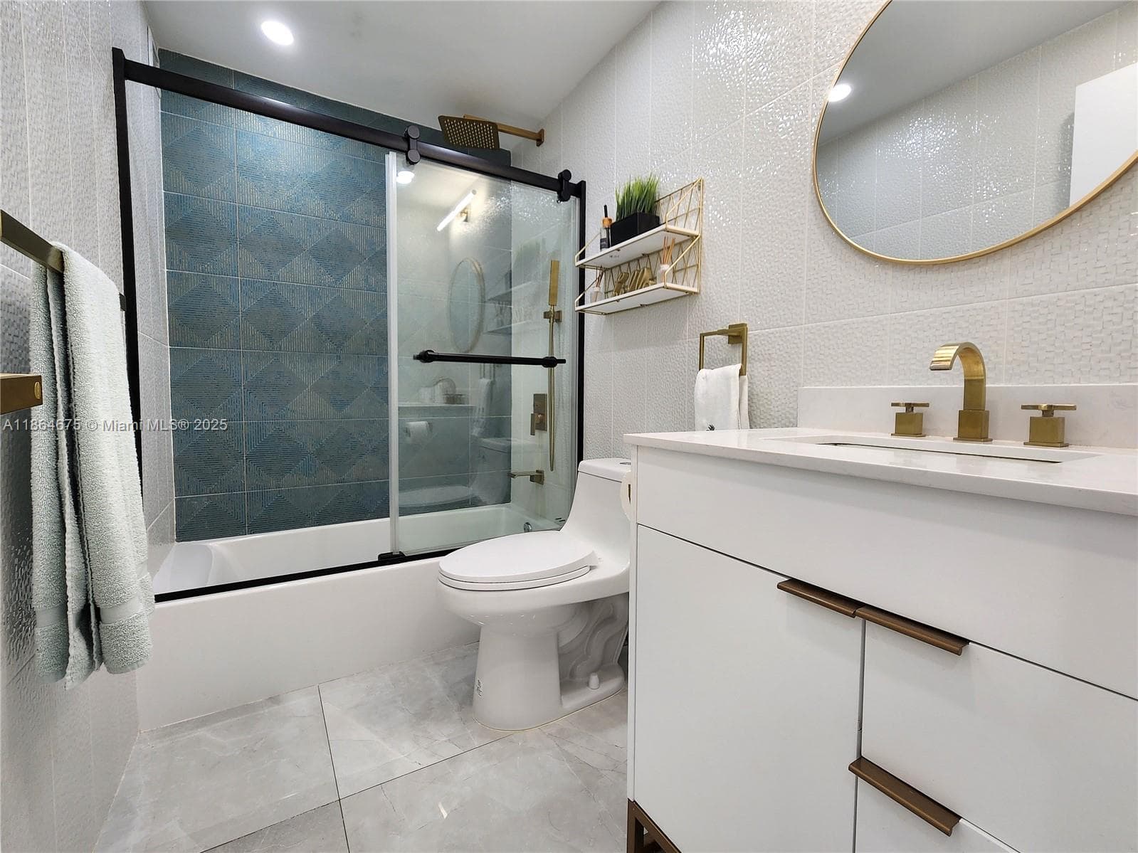 3505 S Ocean Dr 1502 photo 20