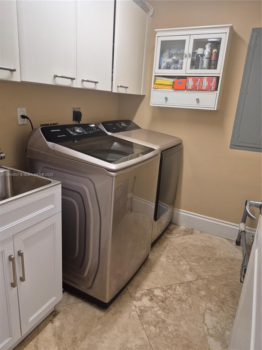 3101 Ocean Dr 2707 photo 21
