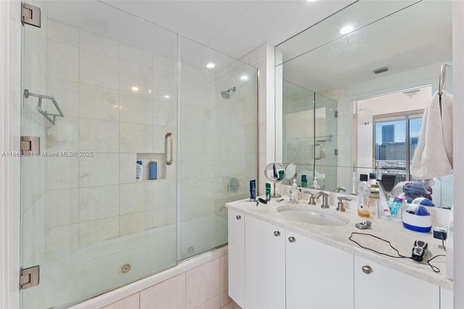 901 Brickell Key Blvd 2801 photo 22