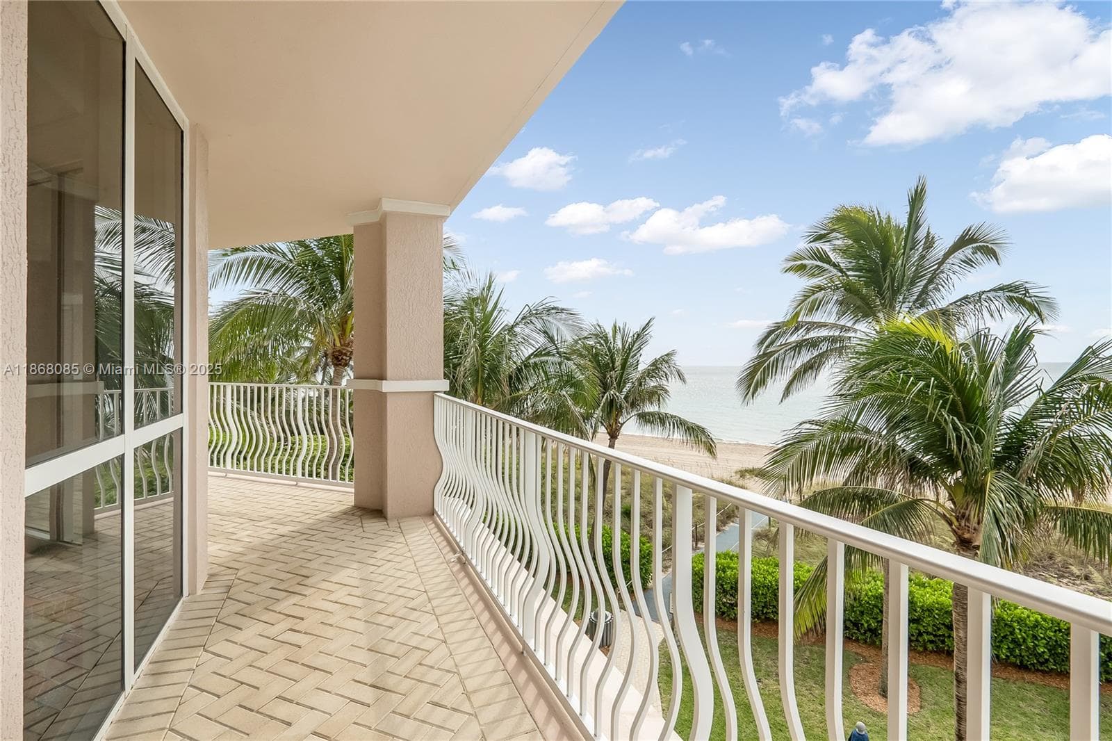 1460 S Ocean Blvd 304 photo 13