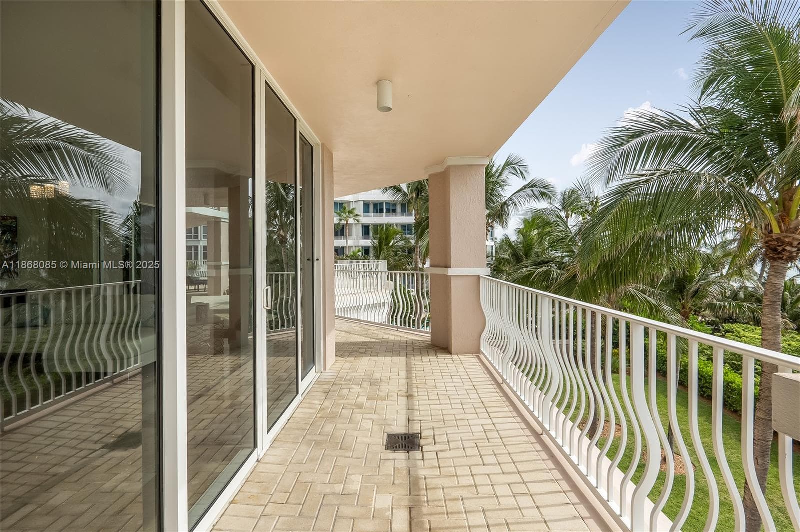 1460 S Ocean Blvd 304 photo 14