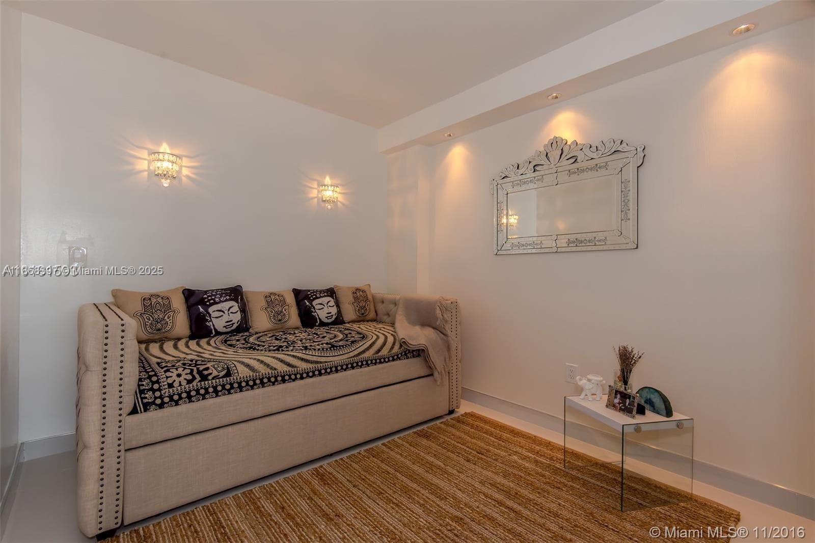 19390 Collins Ave 1121 photo 22