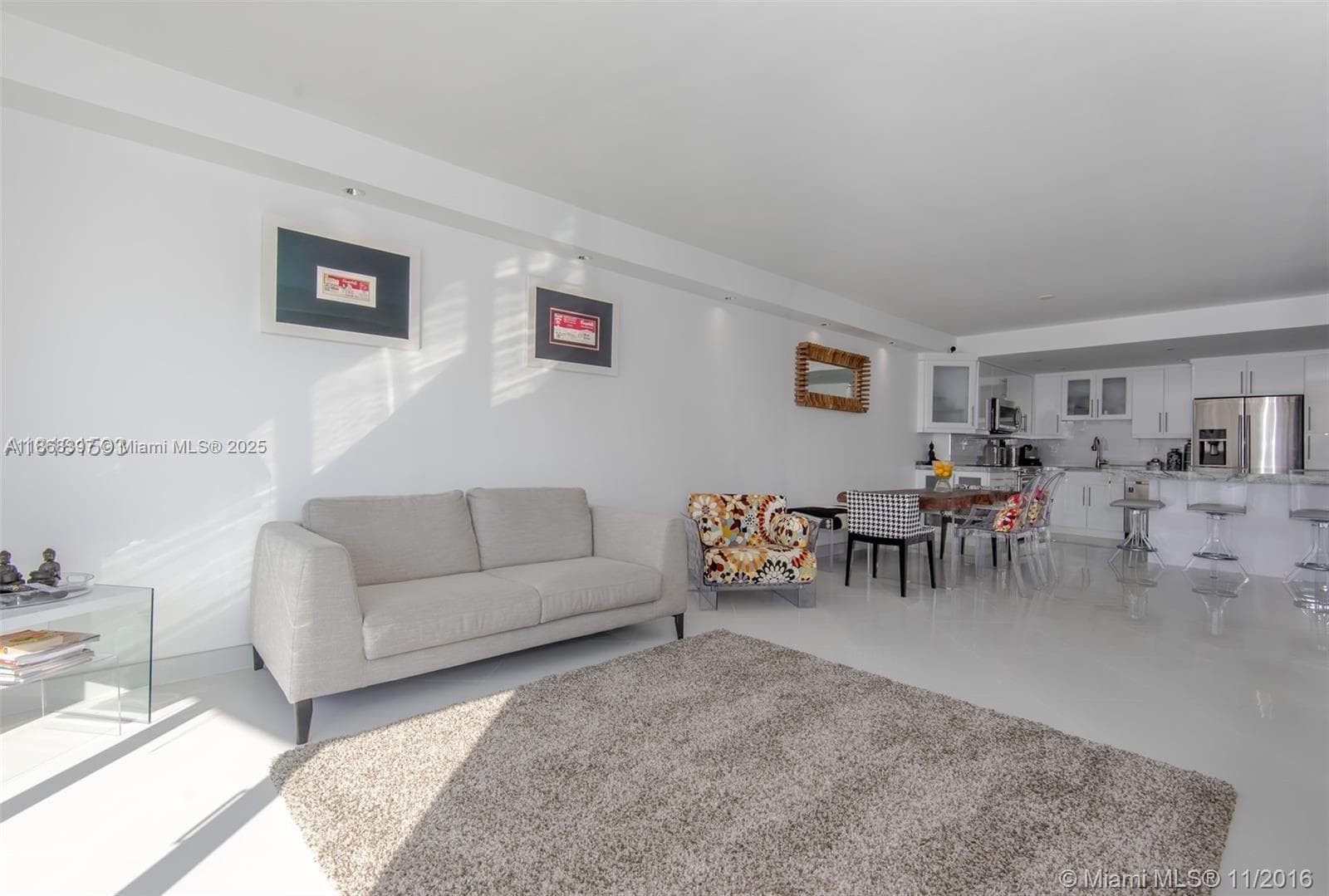 19390 Collins Ave 1121 photo 10